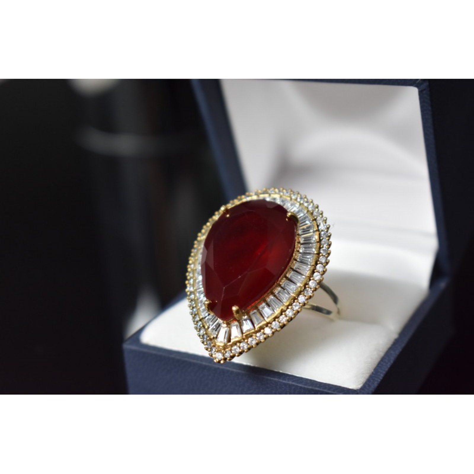 925 Sterling Silver With Gilding Red Alpanite Ring Size 9.5